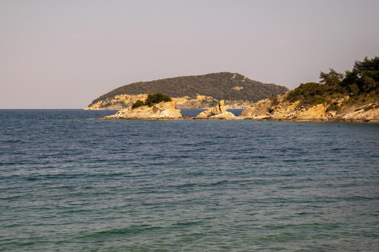Just On The Sea 2 Villa Nea Iraklitsa Exteriör bild